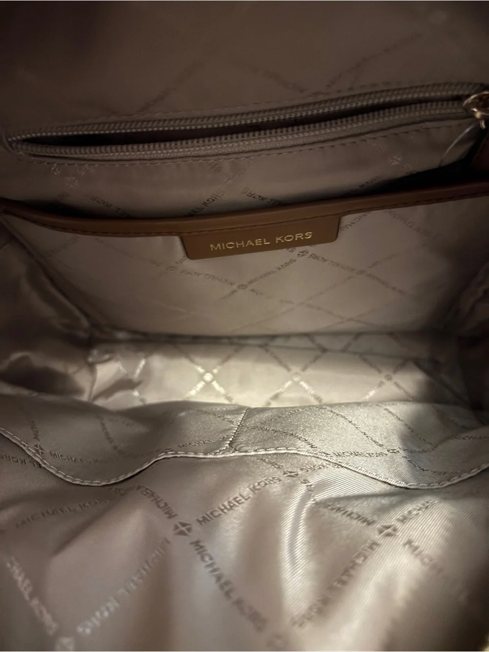 MICHAEL Michael Kors Cream and Brown Logo Sheila Backpack Medium